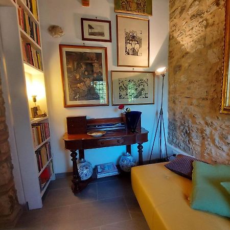 Belvilla By Oyo Casa Foce Loppeglia ภายนอก รูปภาพ