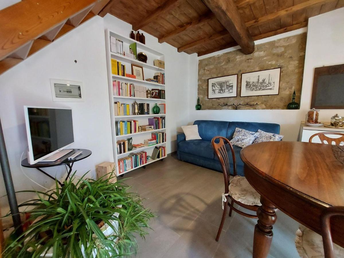 Belvilla By Oyo Casa Foce Loppeglia ภายนอก รูปภาพ