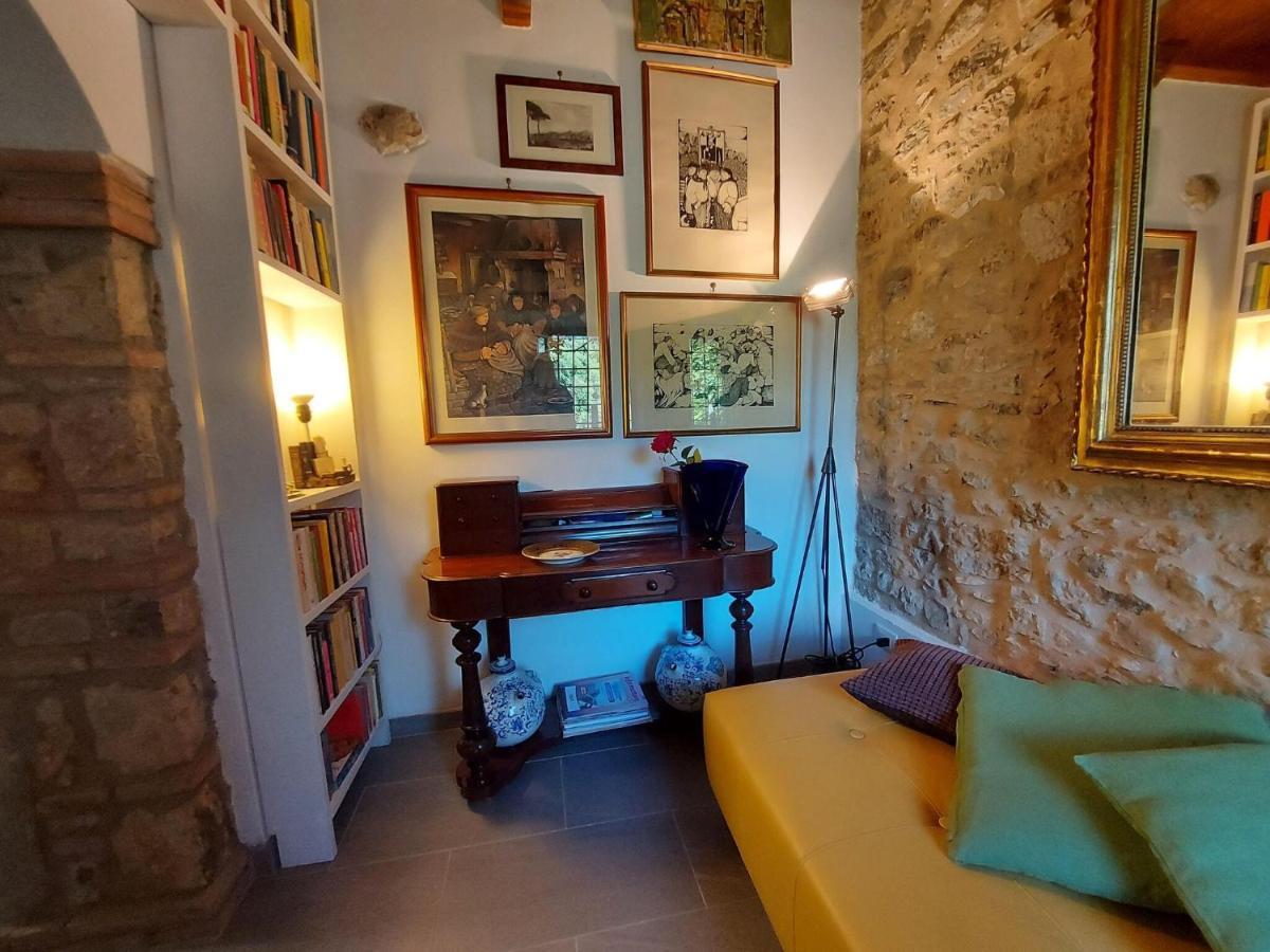 Belvilla By Oyo Casa Foce Loppeglia ภายนอก รูปภาพ